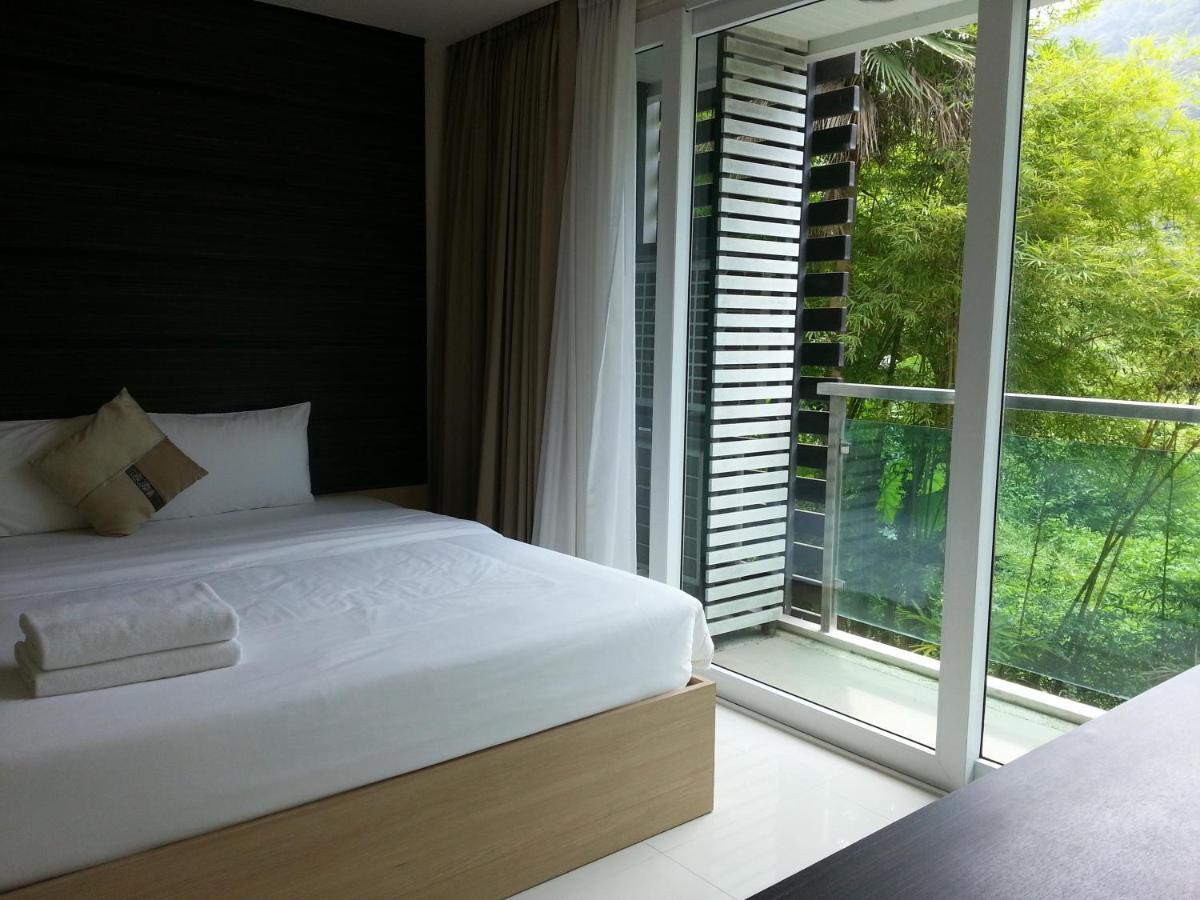 The Baycliff Residences Patong Extérieur photo