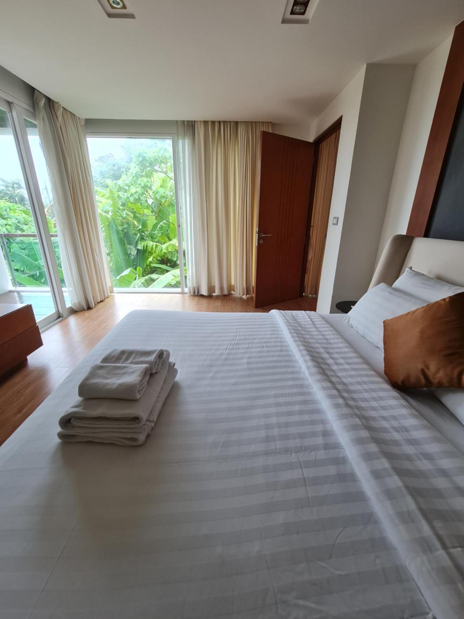 The Baycliff Residences Patong Extérieur photo