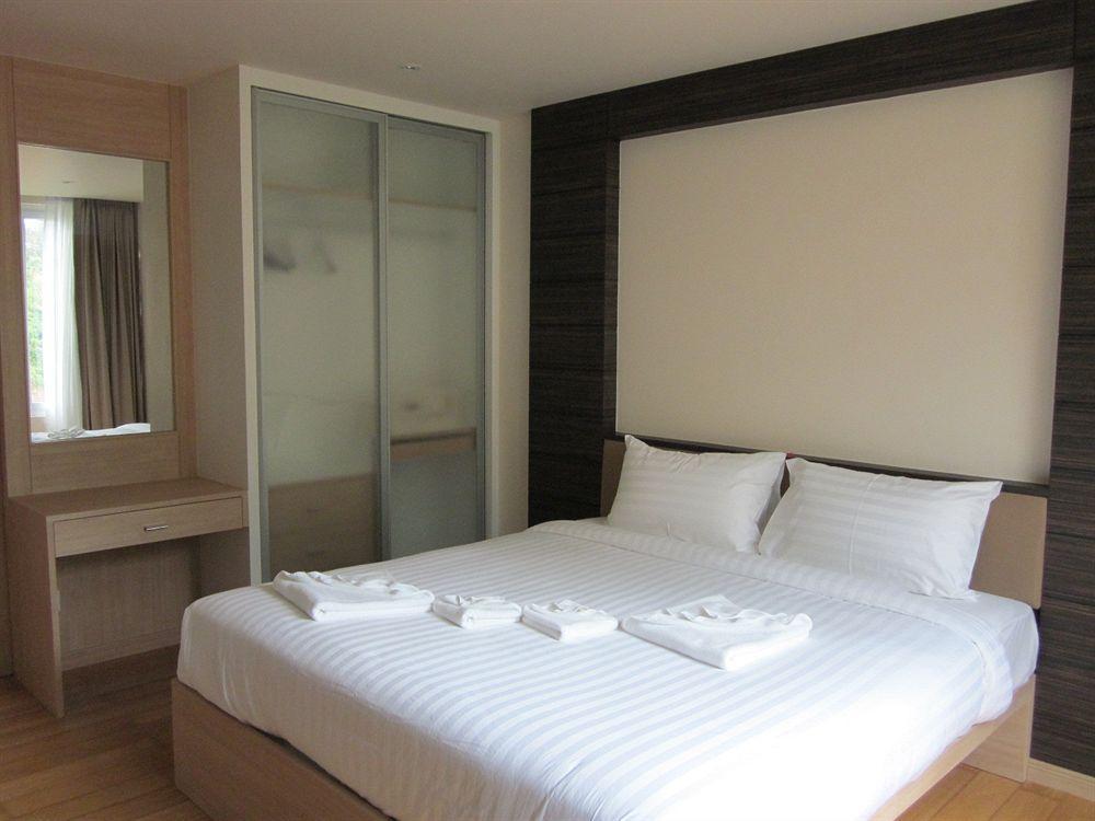 The Baycliff Residences Patong Extérieur photo