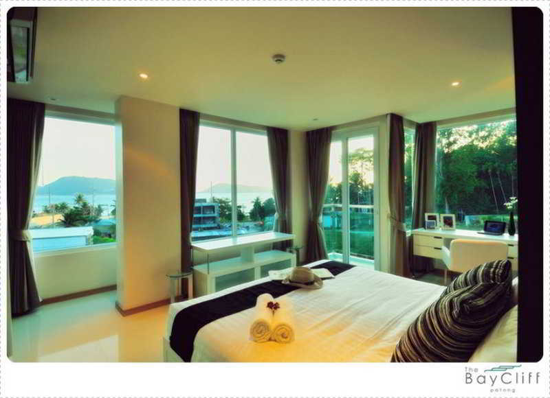 The Baycliff Residences Patong Extérieur photo