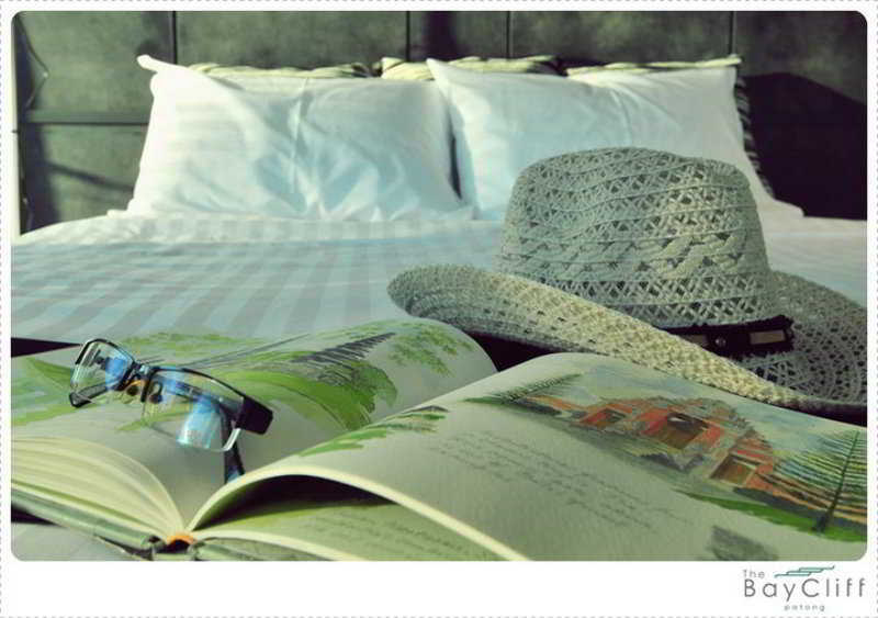 The Baycliff Residences Patong Extérieur photo